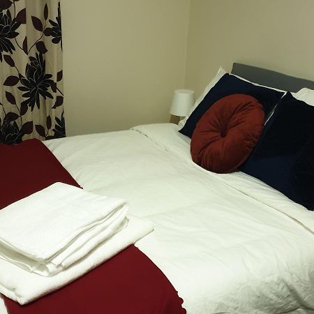 2 Bedroom Lovely Apartment In Woolwich Londyn Zewnętrze zdjęcie